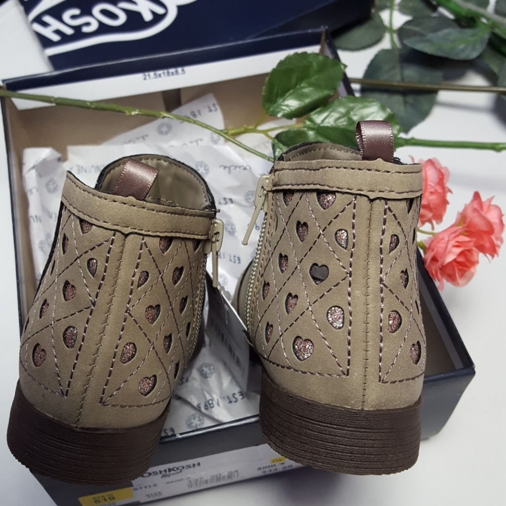 NIB Toddler Oshkosh girls boot tan size 10T - Picture 7 of 8